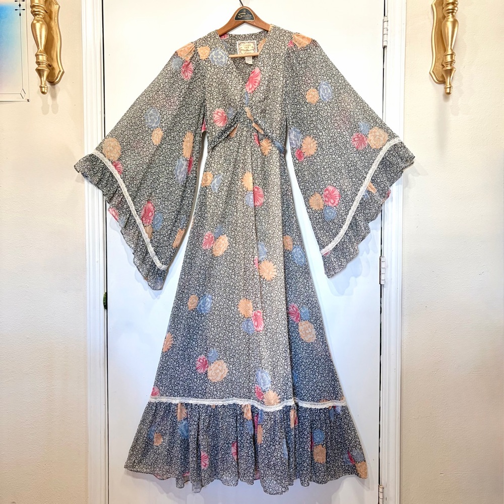 Rare Vintage 70s 🌺 •GUNNE SAX• by Jessica, San Francisco- Angel-wing Maxi Dress